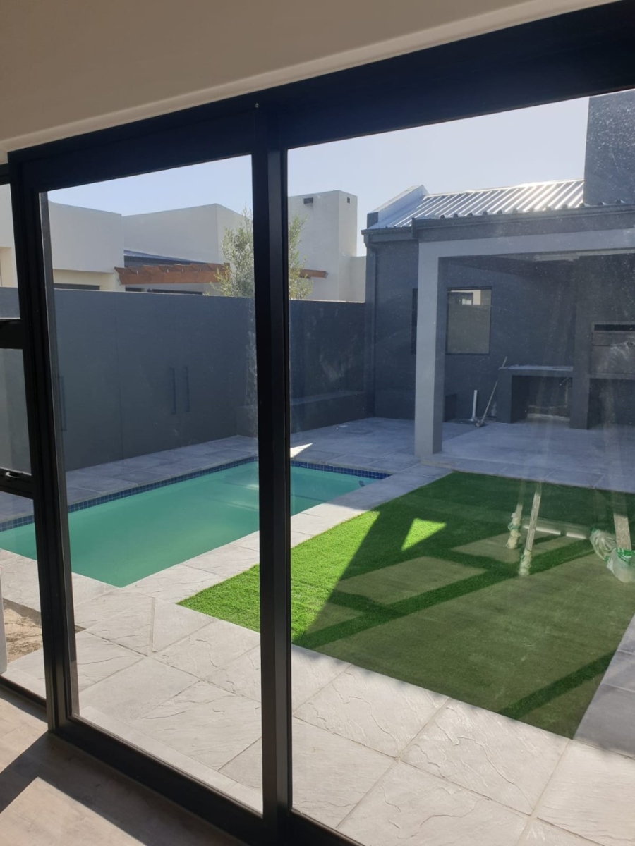 3 Bedroom Property for Sale in Sandown Western Cape